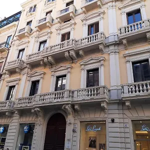 Umberto House 3*, Catania Italien